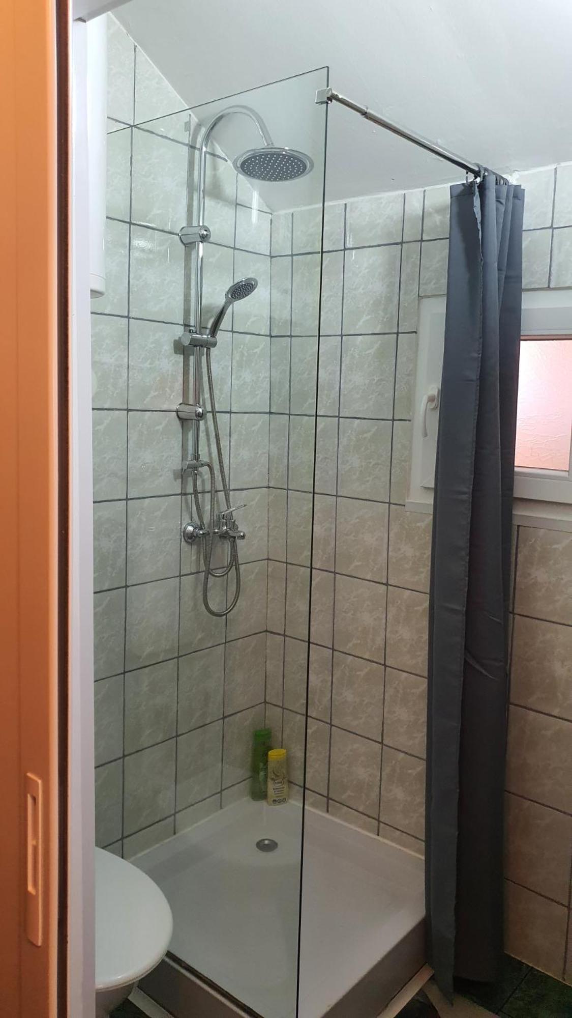 Kum Apartment Ni 외부 사진